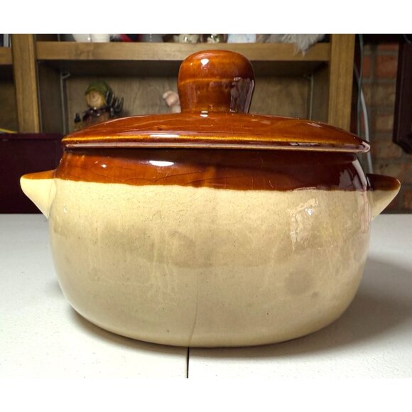 Vintage Two-Tone Ceramic Soup Tureen With Lid - Picture 3 of 7